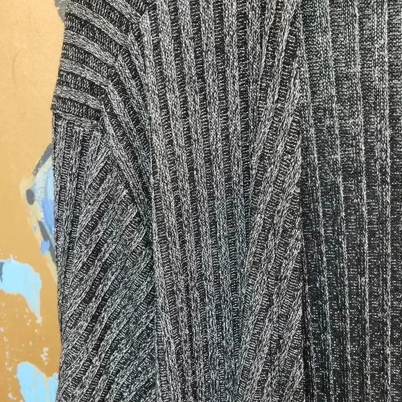 SoSik Metallic Open Front Cardigan - Picture 5 of 5